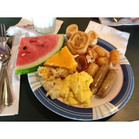 Hollywood and Vine Breakfast Buffet- Hollywood Studios | Disney world
