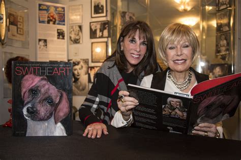 KATE LINDER On Twitter I Was Honored To Join In Honoring Loretta Swit