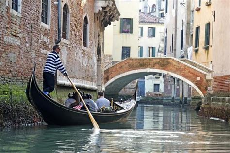What To Know About Gondola Rides In Venice Venice Italy Venice