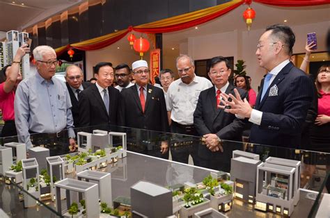 Pemerintah federal dipimpin oleh perdana menteri, dan ibukotanya ditetapkan di kuala lumpur. Pusat membeli-belah terbesar di wilayah utara Semenanjung ...
