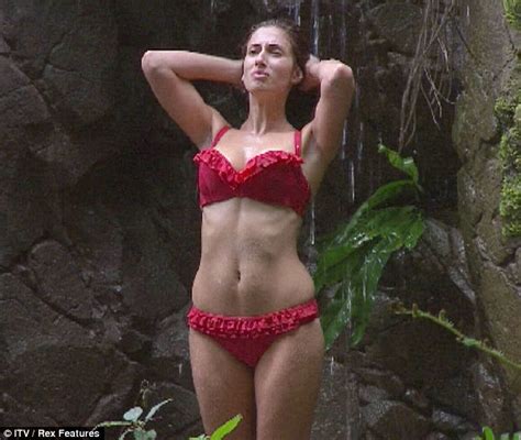 Stacey Solomon S Sensational Curves Are Pretty In Pink For Boux Avenue Lingerie Daily Mail Online