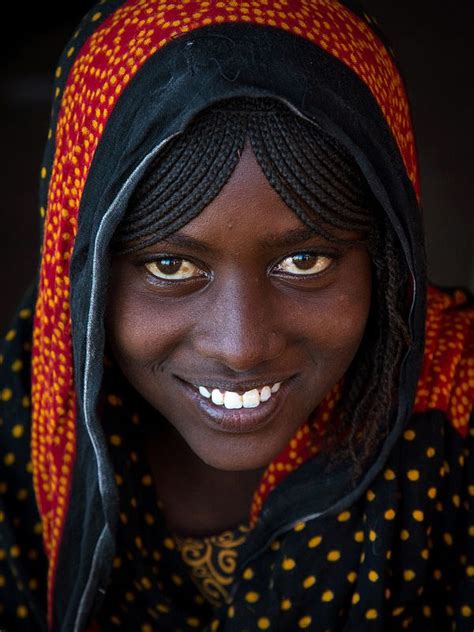 It shares borders with eritrea to the north, djibouti and somaliland to the northeast. Portrait of a smiling Afar tribe teenage girl with braided ...