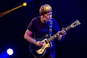 'Driving Home for Christmas' singer Chris Rea is 'stable' after ...