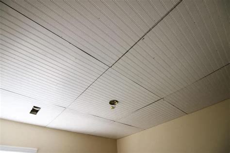 See more ideas about popcorn ceiling, covering popcorn ceiling, ceiling. DIY Coffered Ceiling | Ceiling, Beadboard ceiling panels ...