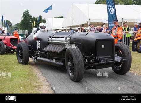 Cholmondeley Pageant Of Power A 1930 Packard Bentley 42ltr At The