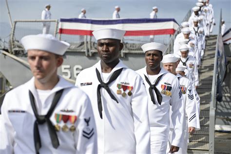 Thousands Of Navy Jobs To Be Cut In Fiscal 2017 Sources Say