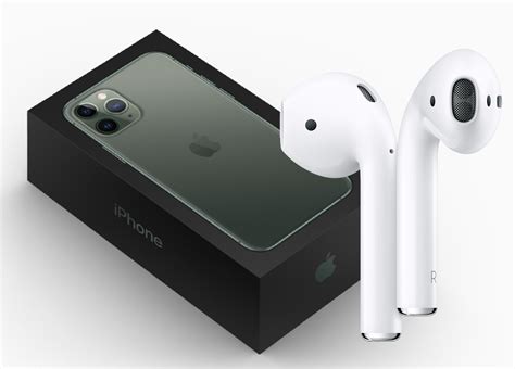 There is speculation that the new airpods 3 will combine the design of the airpods pro model (that launched in october 2019) with the. DigiTimes: Apple Considering Bundling AirPods With 2020 ...