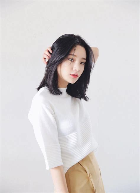Shoulder Length Korean Bob Hairstyle Reverasite