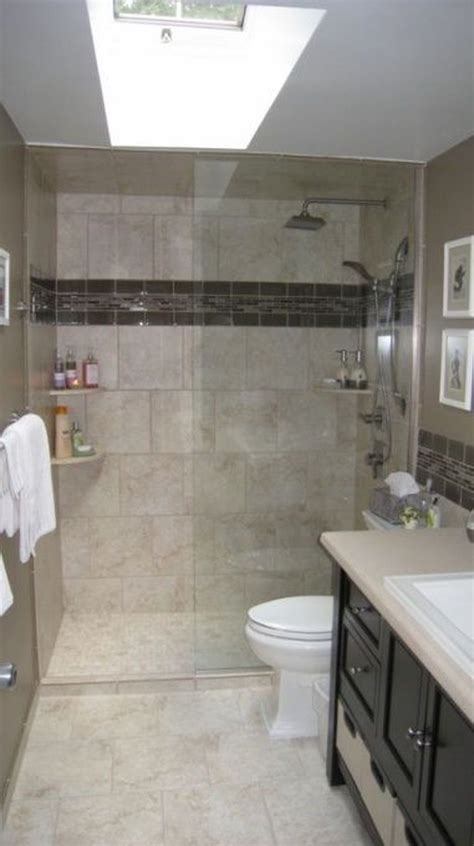 Popular home remodeling culture makes it seem like bathroom remodels must cost five figures and everything must be ripped away and replaced. 20+ Cheap Bathroom Remodel Design Ideas | Small bathroom ...