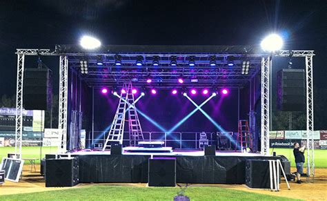 1 Portable Stage Rentals Toronto Wedding Risers Live Band Stages