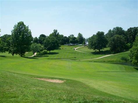 From small, intimate business dinners and corporate meetings to weddings, fundraising events, golf tournaments. Sunset Hills Country Club in Edwardsville, Illinois, USA ...