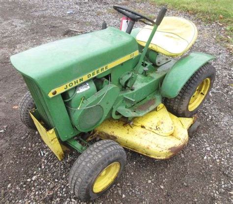 John Deere 112 Garden Tractor Looks Good For Age Stored For Many