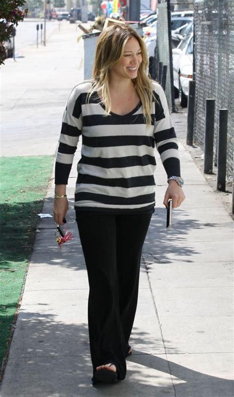 Hilary Out In Toluca Lake Hilary Duff Photo 25471883 Fanpop