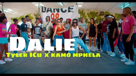 Kamo Mphela And Tyler Icu Dalie Official Dance Video Dance 98 Youtube