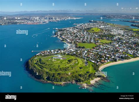 Auckland Volcano Hi Res Stock Photography And Images Alamy