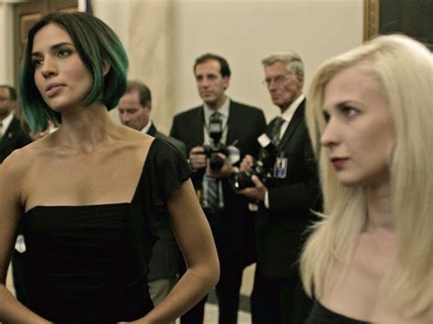 Pussy Riot Makes A Bold Cameo In House Of Cards Season 3 Business Insider