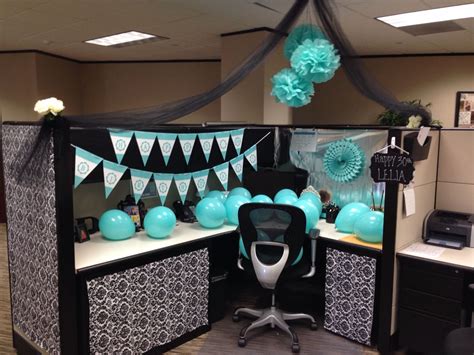 10 Office Birthday Desk Decorations To Celebrate Your Colleagues In Style