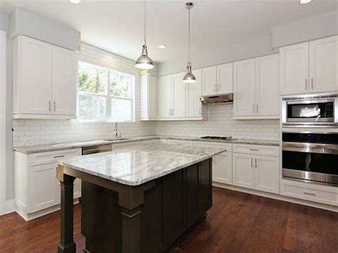 You may be amazed just what granite. Glacier White Granite Kitchen Countertops Design Ideas