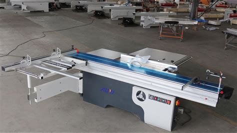 Sliding Table Saw Mj6132c High Quality Panel Saw Youtube