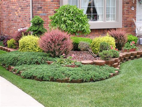 Front Yard Landscaping Ideas Small Front Yard Landscaping Small Yard