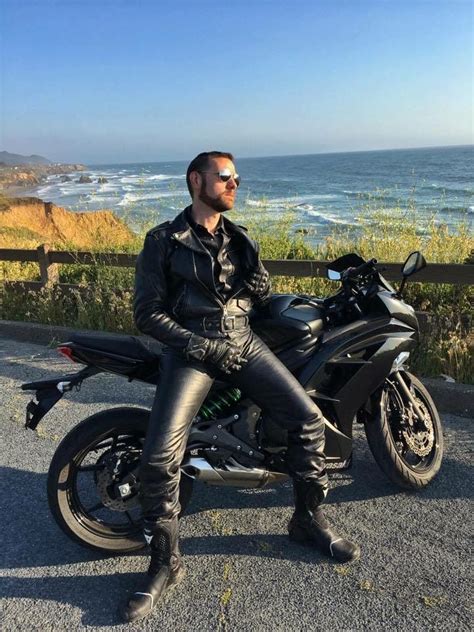 Pin By Ivan Gandola On Leather And Rubber Mens Biker Boots Hot Biker Guys Mens Leather Clothing