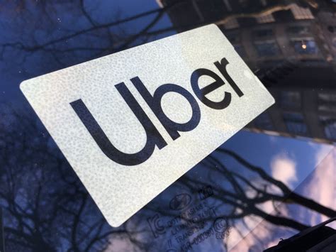 Uber Driver Sexually Assaulted Passenger Then Used Her Phone For 5 Star