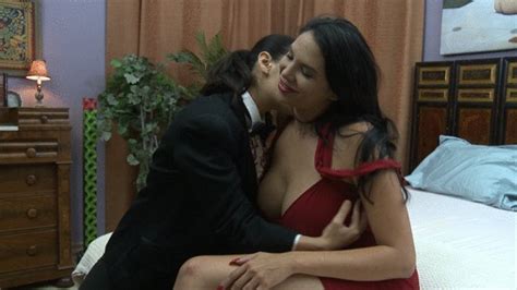 Girlfriends Films Missy Martinez And Vanessa Veracruz The Real Valentino