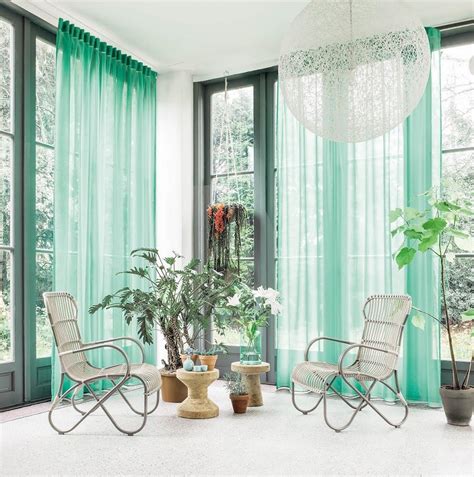 Curtains are definitely a very important element of functional interior decoration. Mk Curtain Penang | Homeminimalisite.com