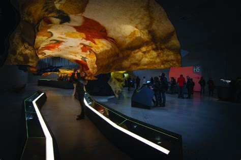 Inside Lascaux 4 A Full Size Replica Of The Famous Cave Prehistoric