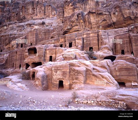 The Rose Red City Of Petra Jordan Stock Photo Alamy