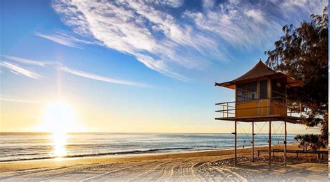 Beach Sunrise Lifeguard Stands Sand Trees Australia Sea Clouds