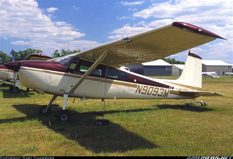 Cessna 180h Skywagon 180 Untitled Aviation Photo 1448323