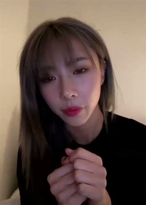 meerkat on twitter yoohyeon is one butt two butt cheeks team i knew i could trust you big