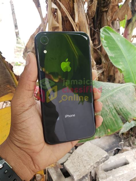 Iphone Xr 64gb No Face Id For Sale In Half Way Tree Kingston St Andrew