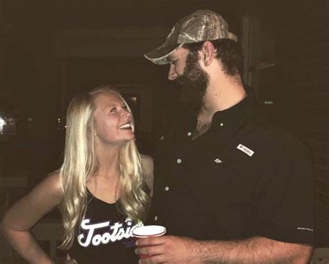 Couple Wins Halloween With Their Costumes As Luke Combs And Girlfriend Nicole Girlfriends