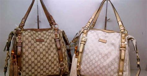 Tidak pernah mengecewakan para costumer yang setia pada produk. ragamuffin-child: Gambar model tas wanita merk elizabeth ...