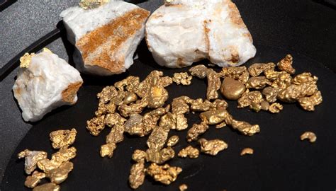 How To Identify Raw Gold Sciencing