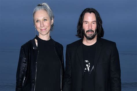 Keanu Reeves Girlfriend Alexandra Grant What You Need To Know About The Visual Artist