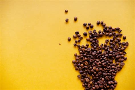 Premium Photo Roasted Coffee Grains