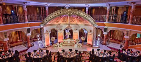Hold a traditional ceremony in front of the ocean. Burj Al Arab - A Magnificent Dubai Wedding Venue