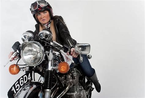 Girls On Motorcycles Pics And Comments Page 323 Triumph Forum