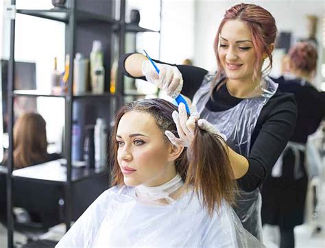 4 Potential Cosmetology Careers You Could Pursue