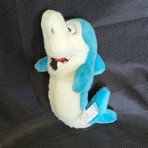 Hanna Barbera Mighty Star Jabberjaw Plush Shark 9 4547029007