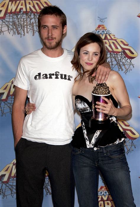 She followed that film with a star turn opposite ryan gosling in the adaptation of the nicholas sparks bestseller the notebook (2004), which was a surprise box office success and became the predominant romantic drama for a new, young generation of moviegoers. rachel mcadams & ryan gosling - Celebrity Couples Photo ...