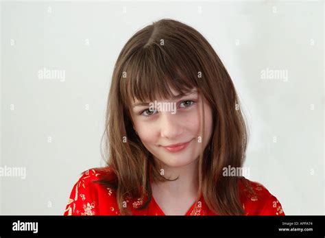 Schöne Junge 12 Jahre Alt Mädchen Dsc 6553 Stockfotografie Alamy