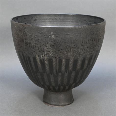 Sold Price Early Edwin And Mary Scheier Art Pottery Footed Pot December 6 0120 10 00 Am Est