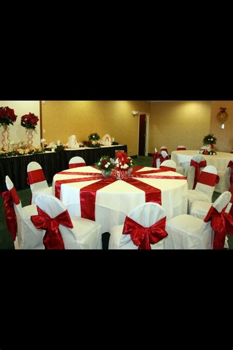 Banquet Table Decorations With Green Stripes
