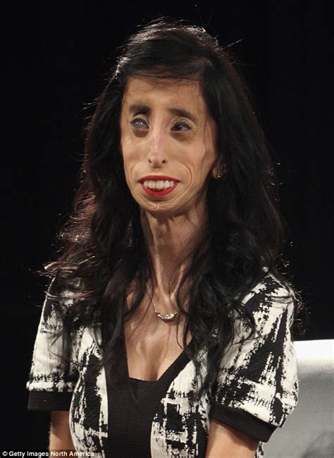 Lizzie Velasquez World S Ugliest Woman Insists She S Better Off Thanks To Bullies Daily Mail