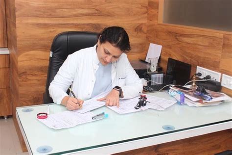 Kpj kajang specialist hospital official. Dr. Avani Ghodgaonkar - Eye Specialist in Indore Anaya Eye ...