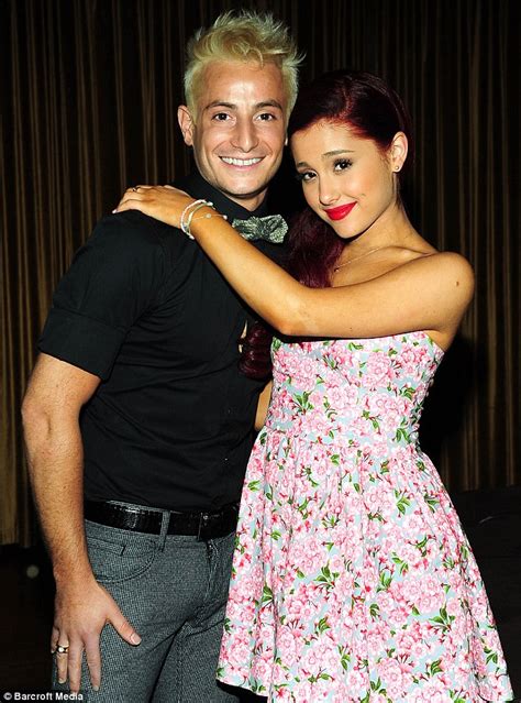 ariana grande defends brother frankie after homophobic instagram comment daily mail online